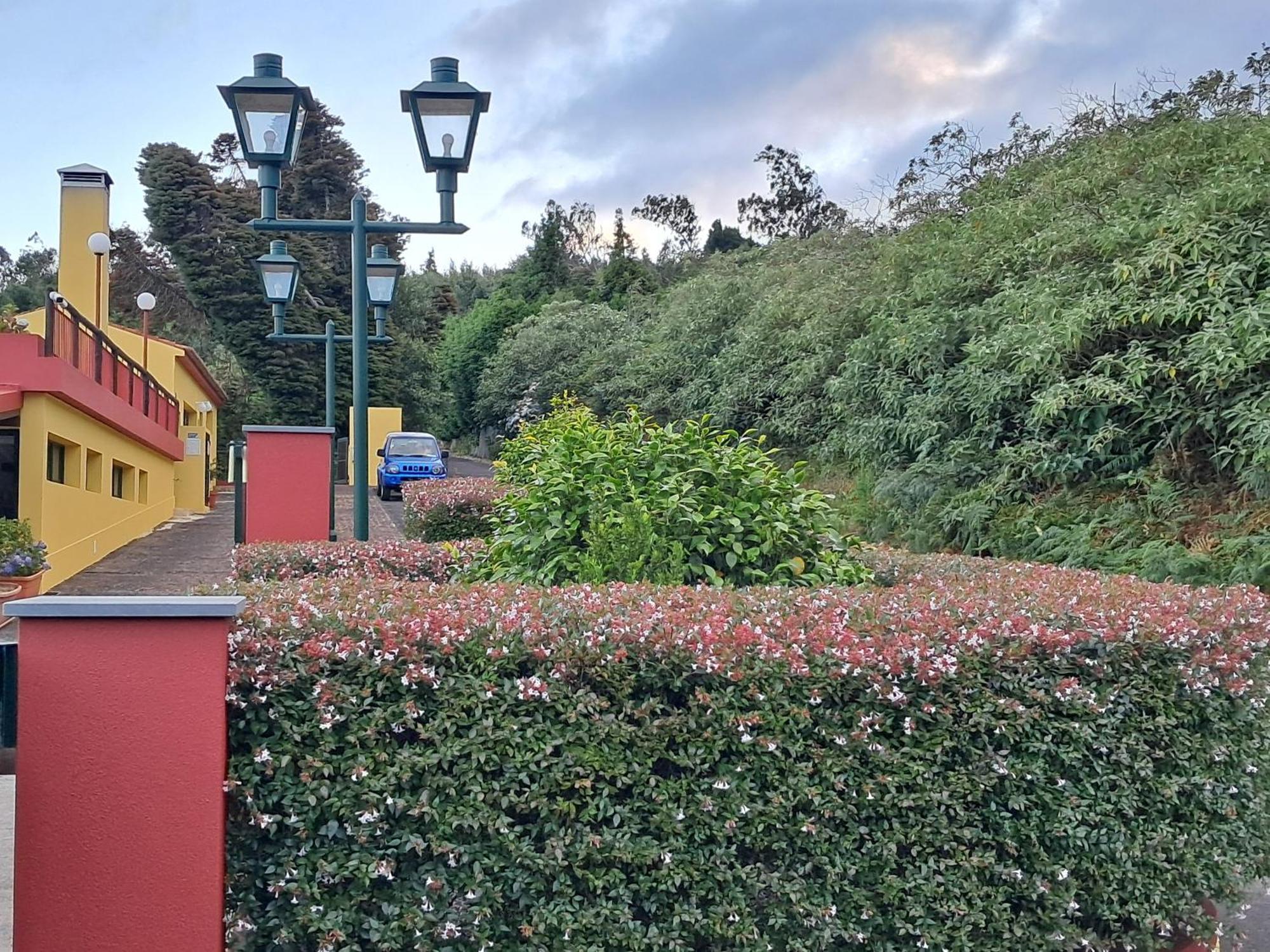 Classic Car House Apartment Santa Cruz (Madeira)